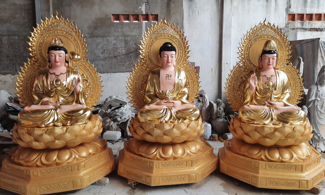 Bộ tượng Tam thế Phật ngồi cao 2 met