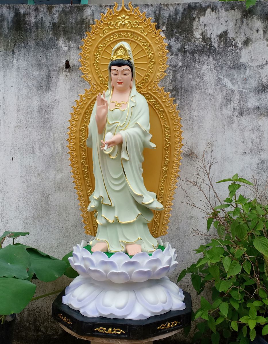 Tượng Phật bà quan âm