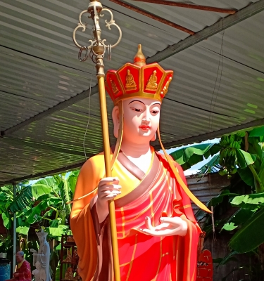Tượng Phật địa tạng Vương bồ tát