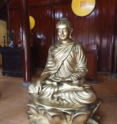 Tìm mua tượng Phật Bổn Sư có độ bền cao và giá thành rẻ