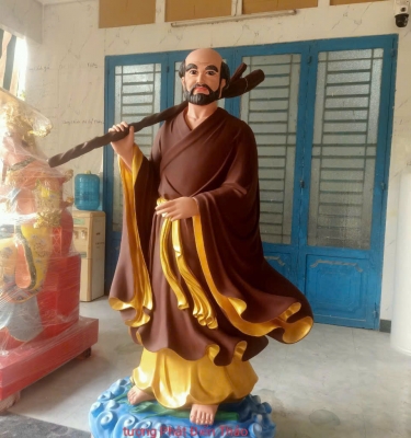 Tượng Đạt Ma Sư Tổ Cao 1,9 Mét