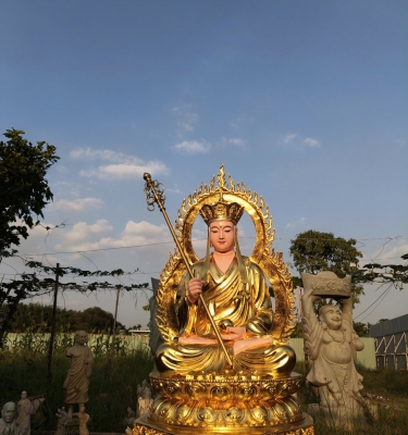 Tượng Địa Tạng Ngồi Dát Vàng Cao 1,2 Mét