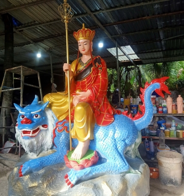 Tượng Địa Tạng Vương Bồ Tát Cưỡi Đế Thính Cao 2 Mét