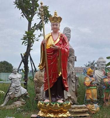 Tượng Địa Tạng Vương Bồ Tát Đứng Cao 2 Mét