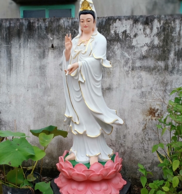 Khám phá bộ sưu tập tượng Mẹ Quan Âm đẹp tại Tượng Phật Điển Thảo