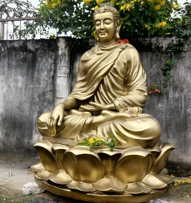 Chọn mua tượng Phật Thích Ca giá rẻ nhưng không làm giảm giá trị tâm linh