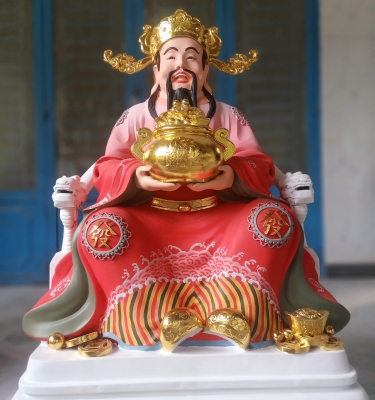 Tượng thần tài xi măng mang đến sự thịnh vượng và tài lộc 