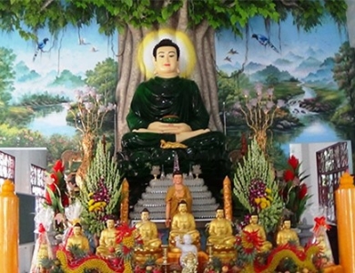 Xôn xao tượng Phật 15 tấn ở An Giang… bằng ngọc?