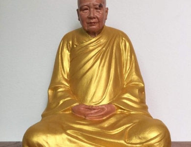 Tôn Tạo Tượng Sư Bằng Composite Với Đường Nét Tinh Xảo Độc Đáo