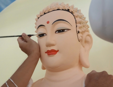 Nhận phục chế và sơn sửa tượng Phật cũ đẹp như mới