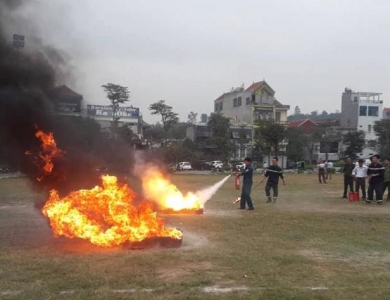 Nâng cao kỹ năng dập lửa cho lực lượng dân phòng