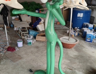 Tuổi thọ thực tế của tượng composite ngoài trời: Bao lâu thì cần bảo dưỡng?