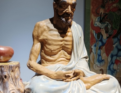 Đặt tượng Phật Thích Ca khổ hạnh theo kích thước yêu cầu