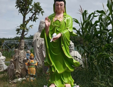 Tượng quan âm đứng: Tầm quan trọng và cách lựa chọn tượng theo không gian