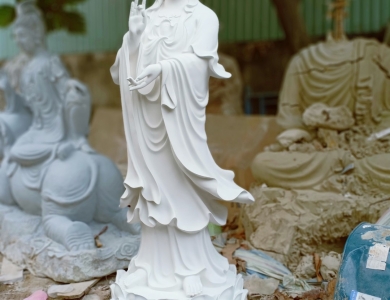 So sánh tượng Phật xi măng, đá và composite