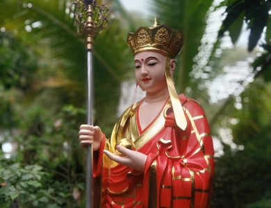 Tượng Địa Tạng cao 1,5 mét - Mang sự bình an và sự trang nghiêm