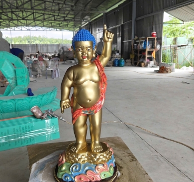 Tượng Phật sơ sinh là ai? Ý nghĩa tâm linh và cách trưng bày đúng