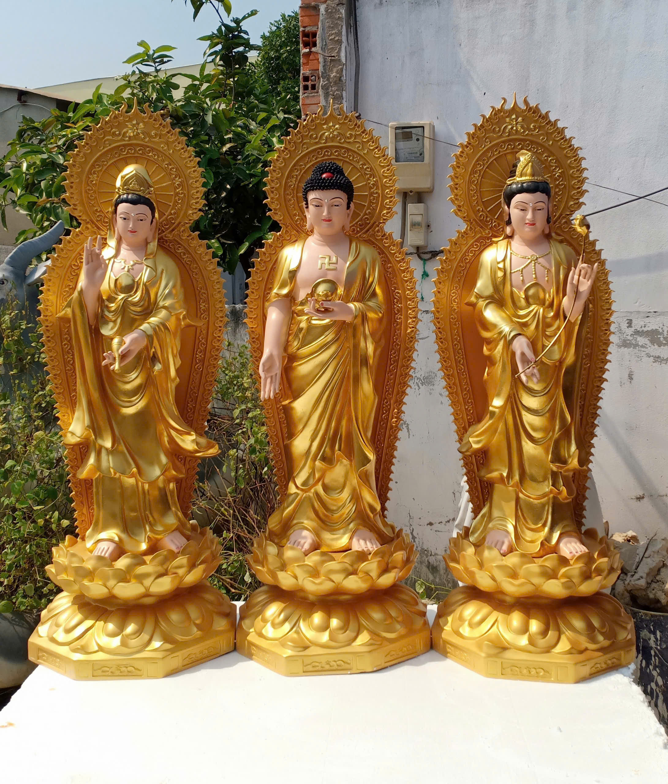 bộ tượng tam thế phật