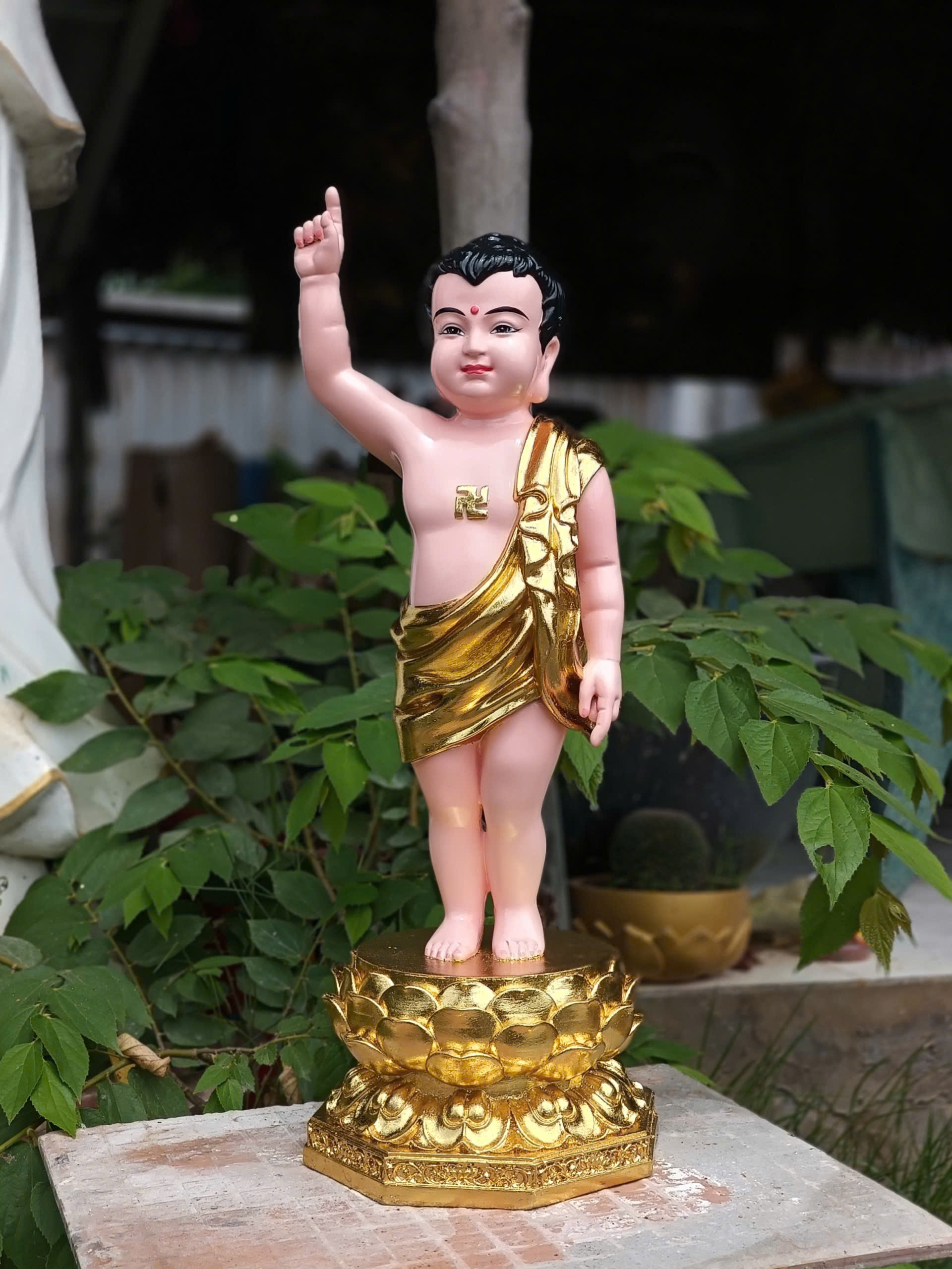 mua tượng phật đản sanh ở tphcm