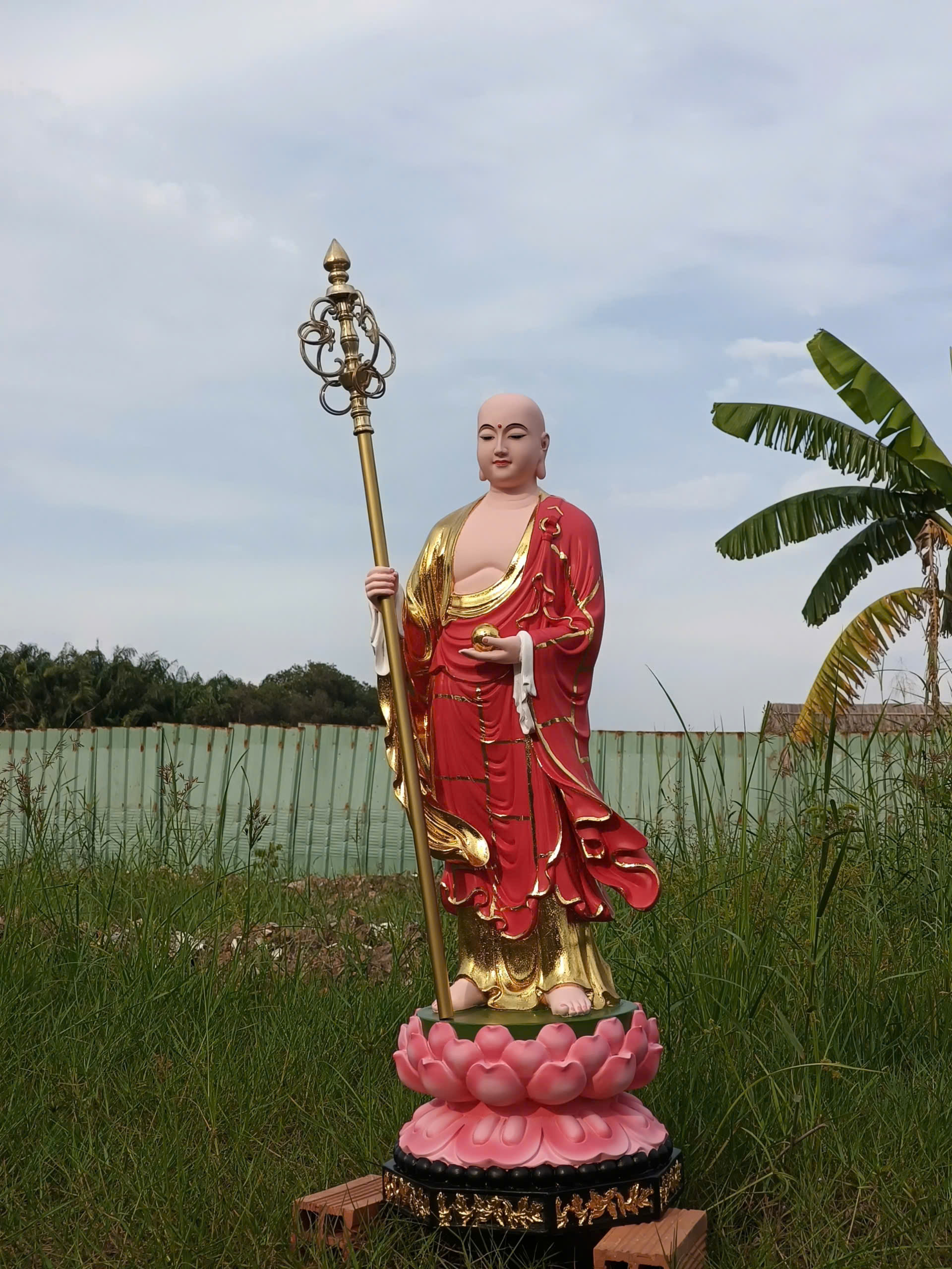 tượng địa tạng vương bồ tát bằng composite