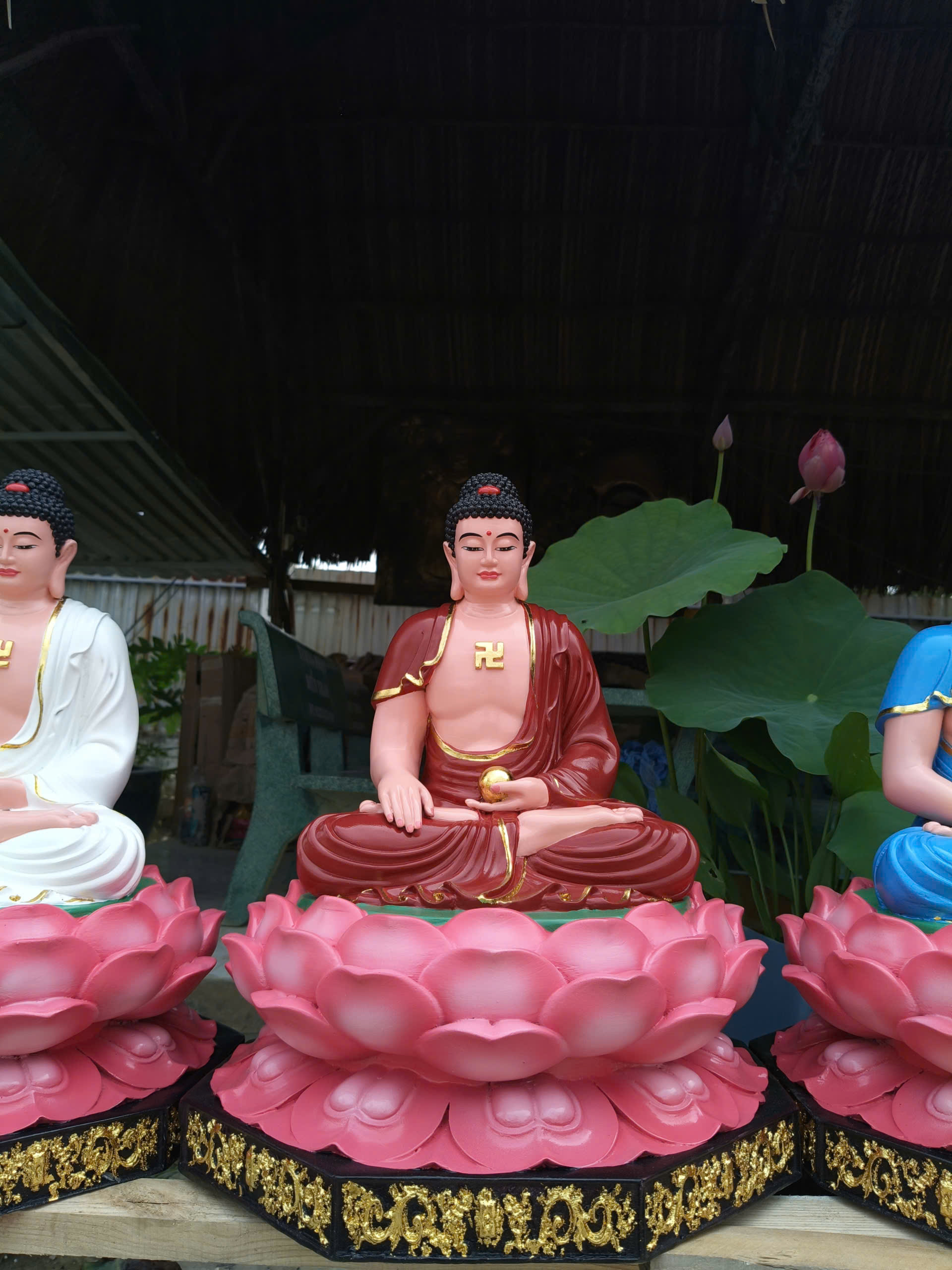 tượng dược sư xi măng