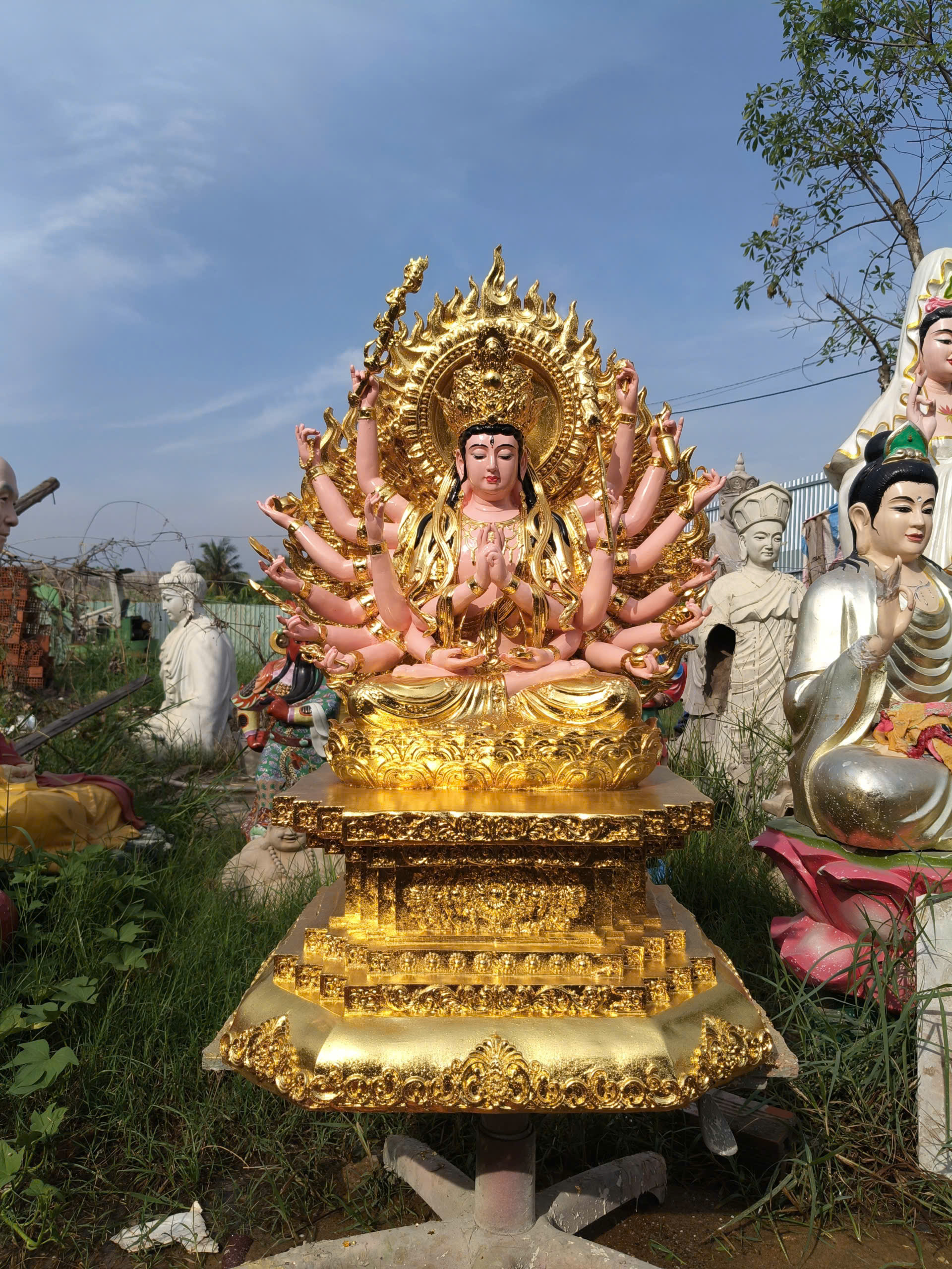 tượng phật chuẩn đề composite