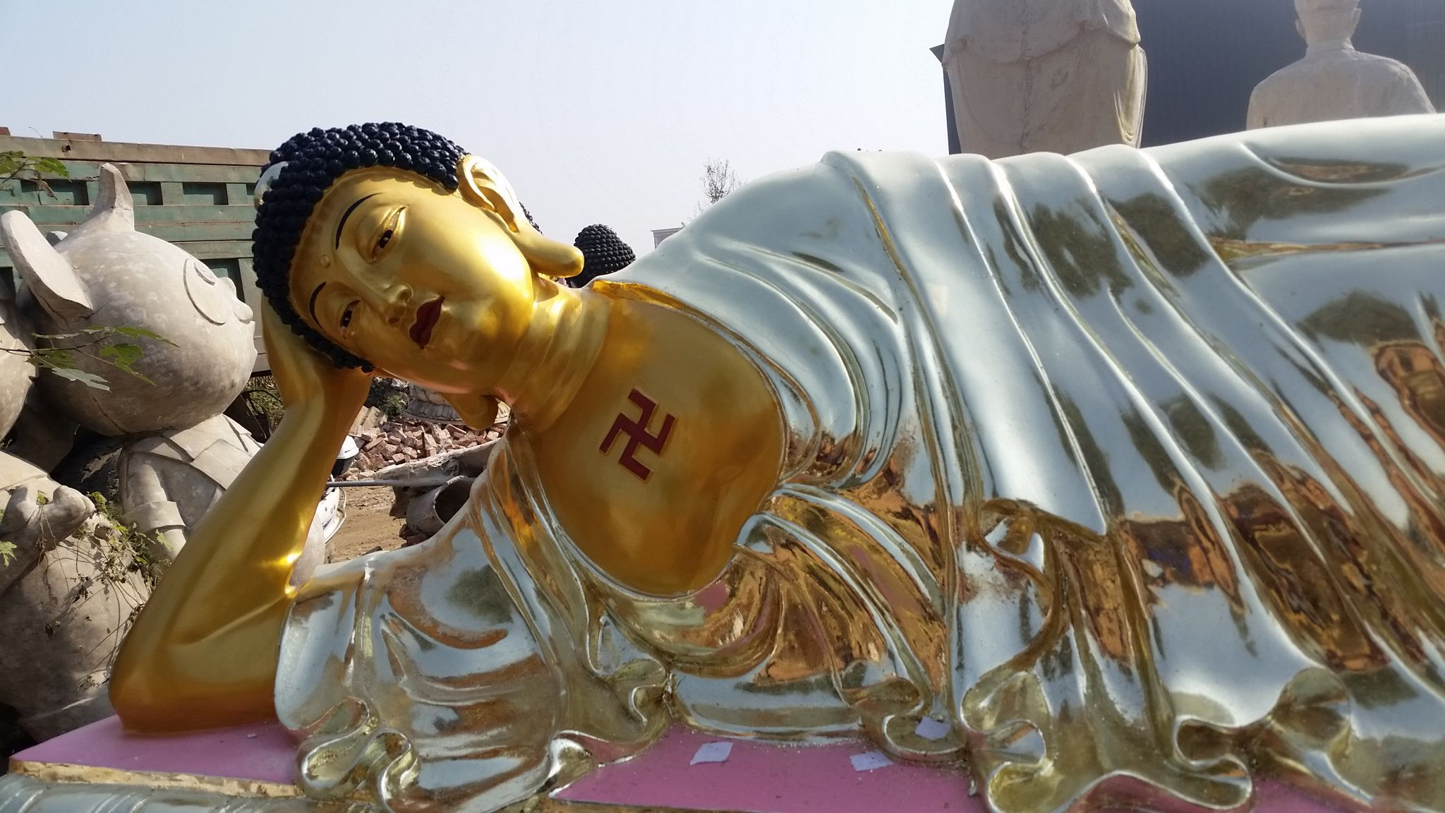 tượng Phật Nhập Niết Bàn