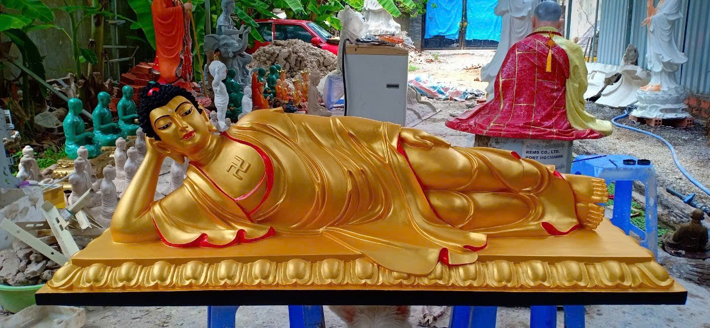 tượng phật thích ca nhập niết bàn