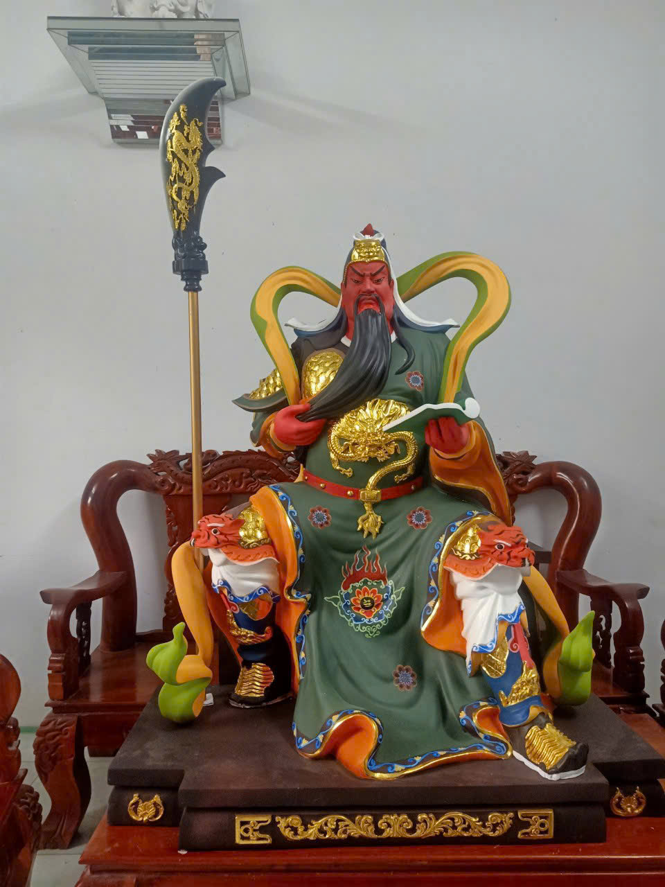 tượng Quan Công