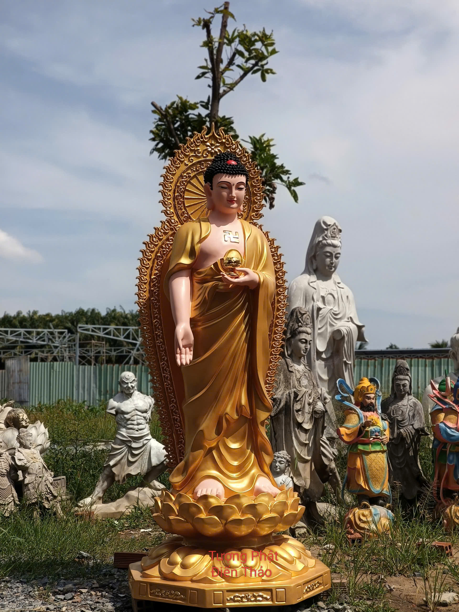Mẫu tượng Phật composite thờ tại gia
