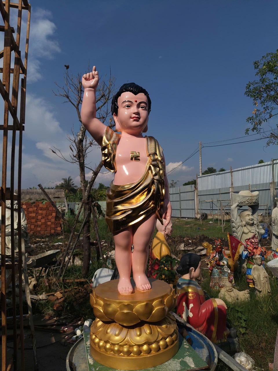 tượng Phật Đản Sanh đẹp