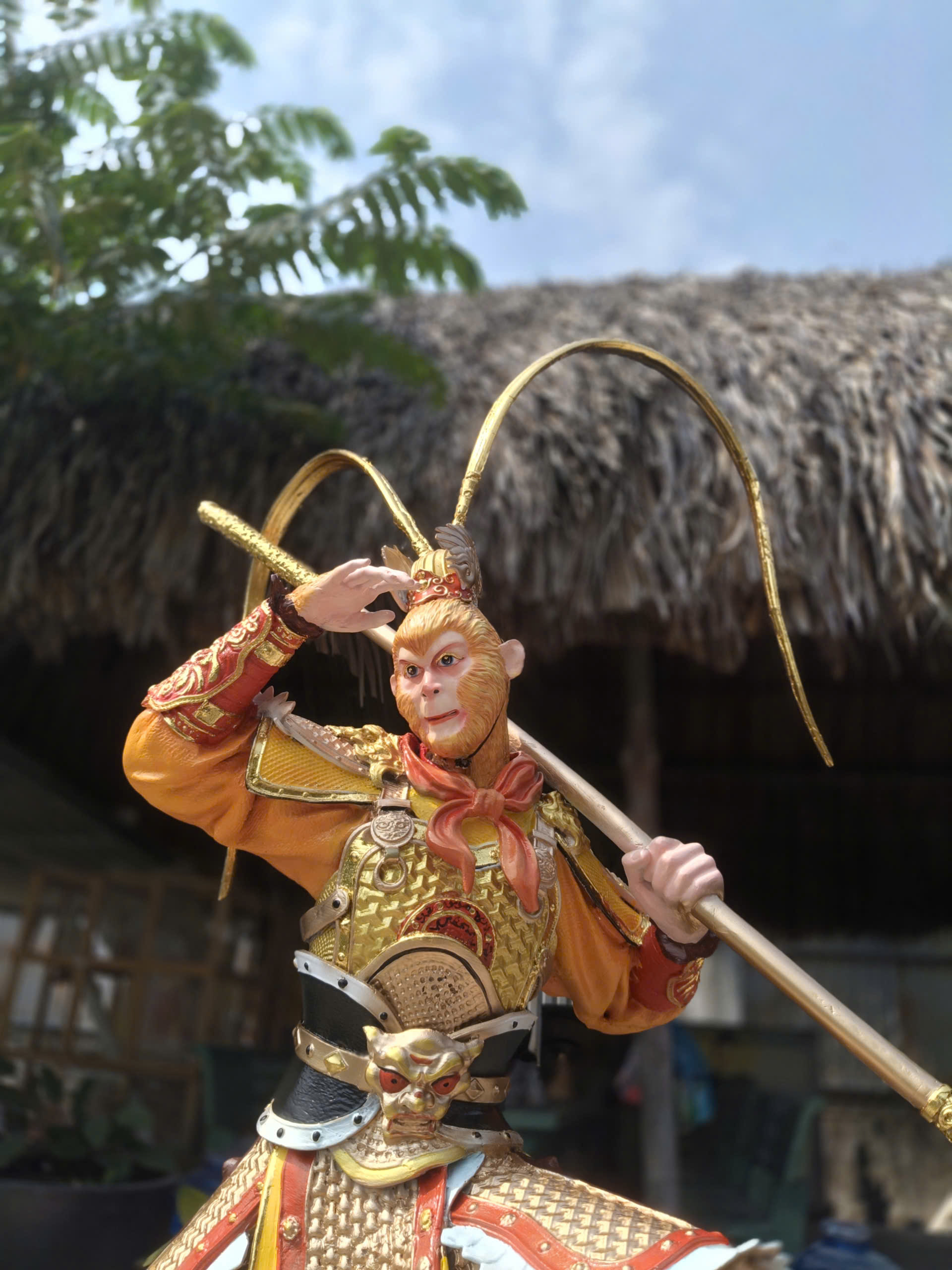 báo giá thi công tượng composite