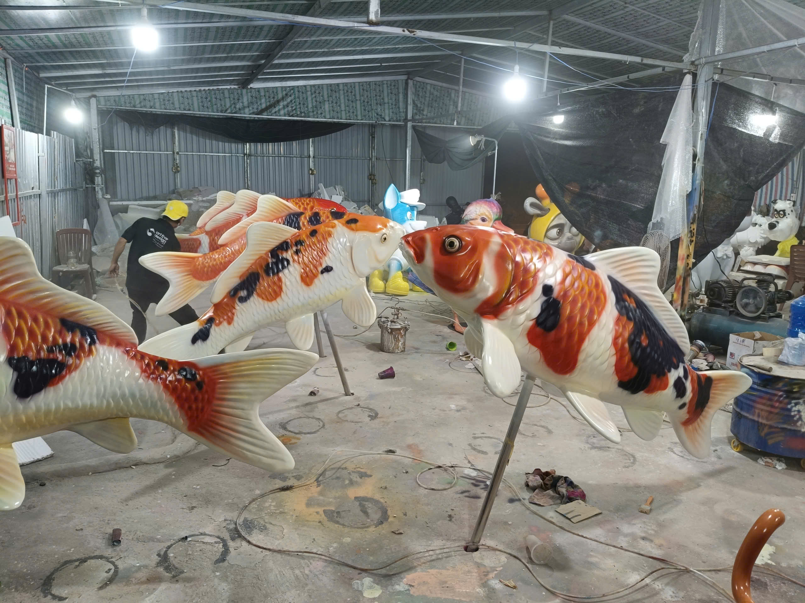 báo giá thi công tượng composite