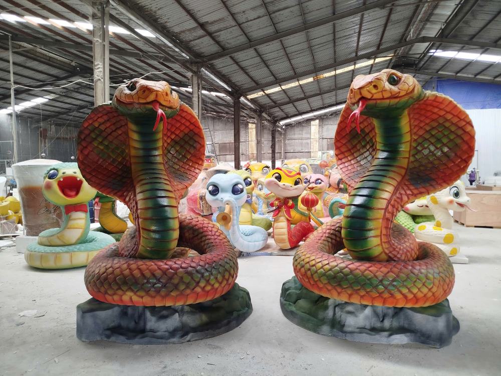 sản xuất tượng linh vật composite