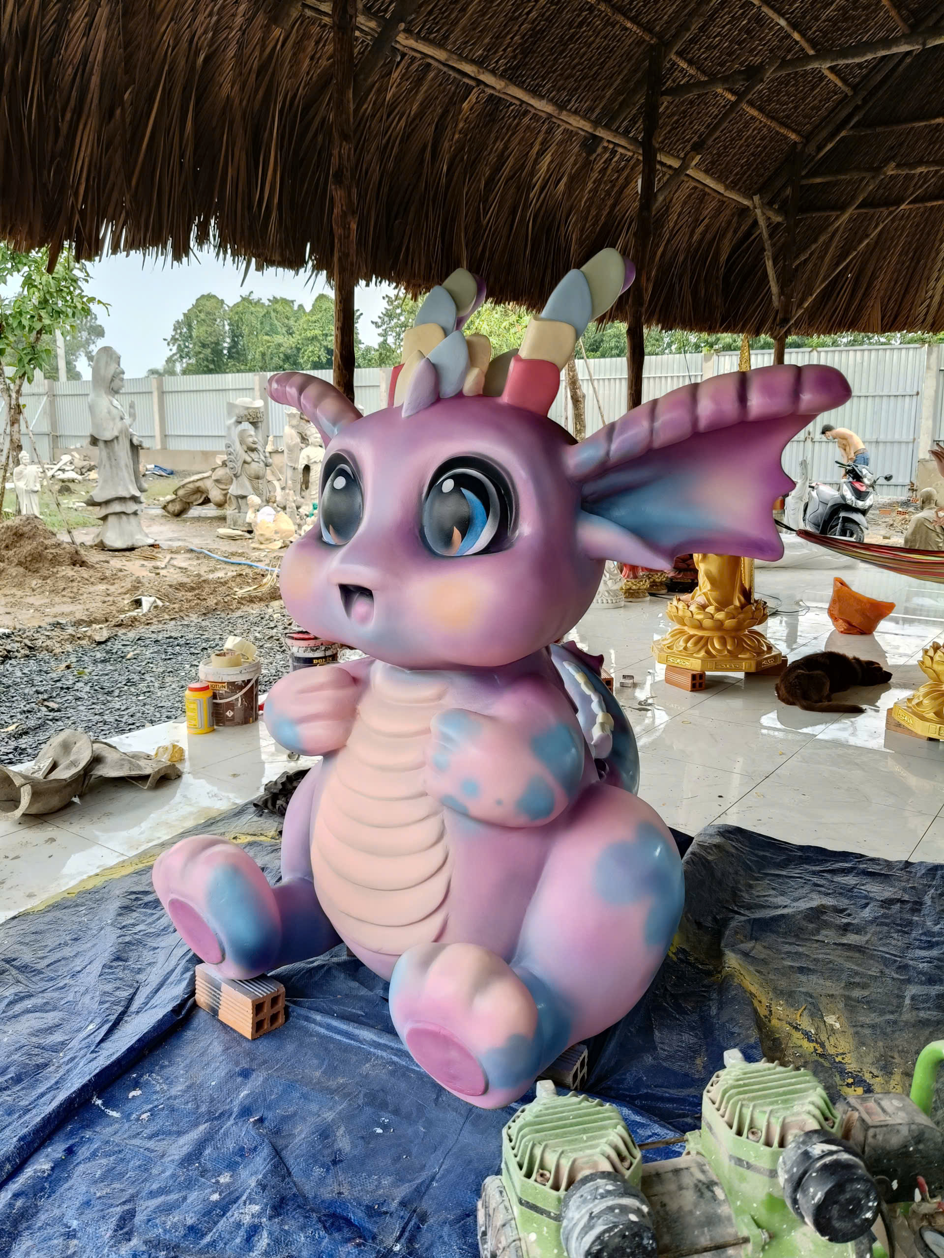 thi công tượng composite tphcm